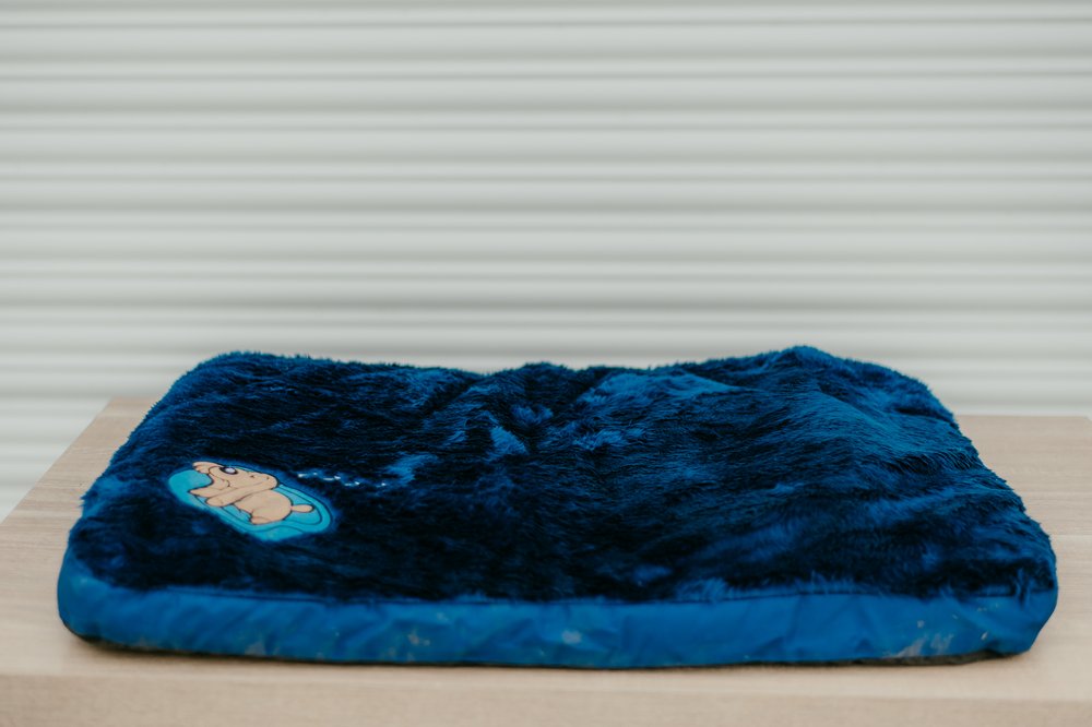 ZZZ Faux Fur Lounger - Navy 60 x 80 cm