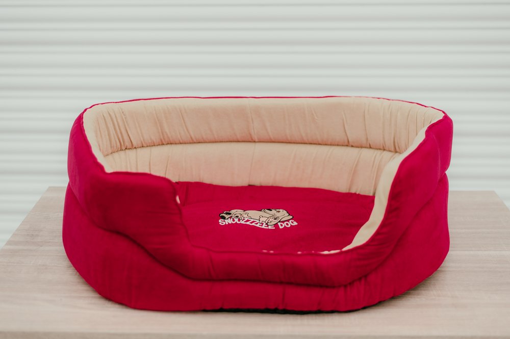 Snoozzzeee Dog - Oval Bed - Cherry 32"