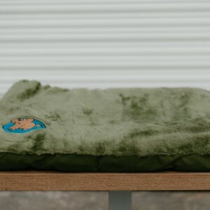 ZZZ Faux Fur Lounger - Green 60 x 80 cm