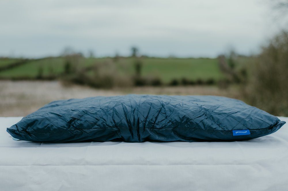 Country Casual Cushion Bed - Navy 65 x 90cm